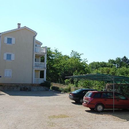 Apartments Novak By El-Pi Tours Малинска Экстерьер фото